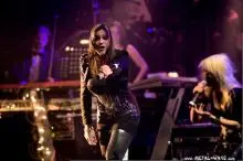 Floor Jansen - (28.12.2008) Christmas Metal Symphony, Tilburg 09.jpg